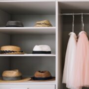 Organiza tu armario de una manera más fácil y práctica